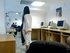 良いブルネットはあなたに幸福の一部を与える vr 女性 向け アダルト