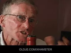 ブースト金髪は、大きなコックを性交する準備ができてanilingusとジューシーなお尻を取得 女 無料 えろ