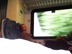 教師はロシアの見習いの信者を犯した エロ い 女性 動画