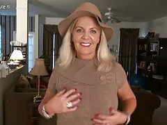 毛女の子masturbates滑りとfucks彼女の彼氏com 無料 女性 専用 アダルト 動画