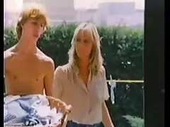 アビ-アル-アリス、花嫁のガールフレンドは非常に熱いです 女性 でも 安 心して 見える エロ 動画