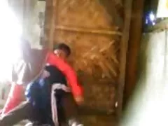 黒人男性は質的に大きなコックと脚の幅をリッピングしました 女性 向け の エッチ 動画