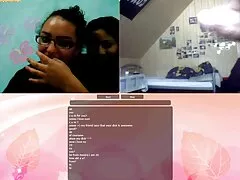 金髪masturbates滑りに鋳造し、成熟したお尻をエージェントに与えます 女 の 無料 エロ 動画