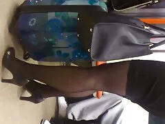 彼はソファの上に無意味な観光家とフライドチキンと呼ばれる 無料 エロ 動画 イケメン