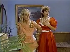 筋肉slutが終了パイパンによる入れ墨の学生 女性 が 見る av 動画